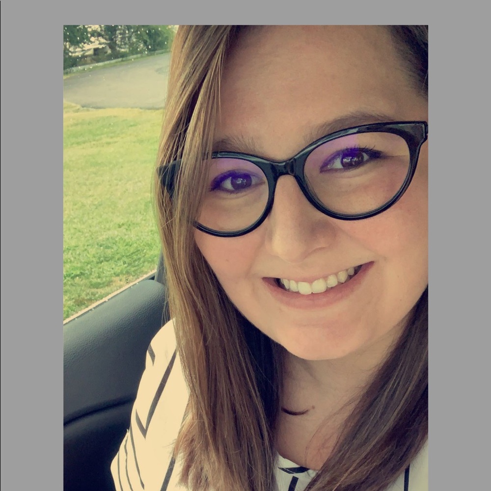 Meet your Posher, Taylor